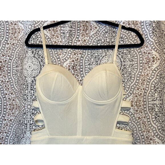 Ivory Haute Monde Strapless Cutout Jumpsuit With Zipper Closure Size L - Picture 4 of 11